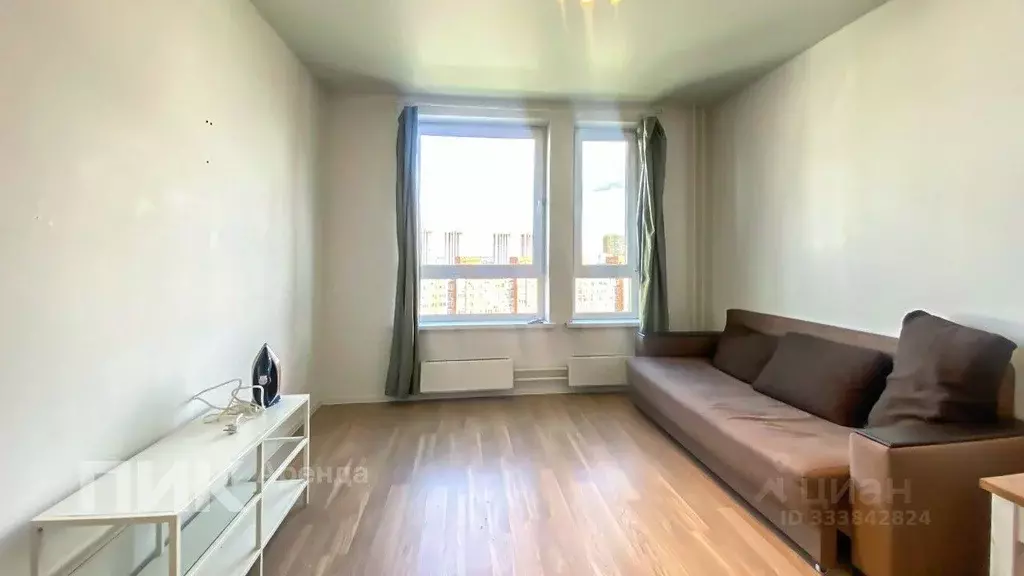 2-к кв. Московская область, Химки просп. Мельникова, 5к1 (42.9 м) - Фото 1