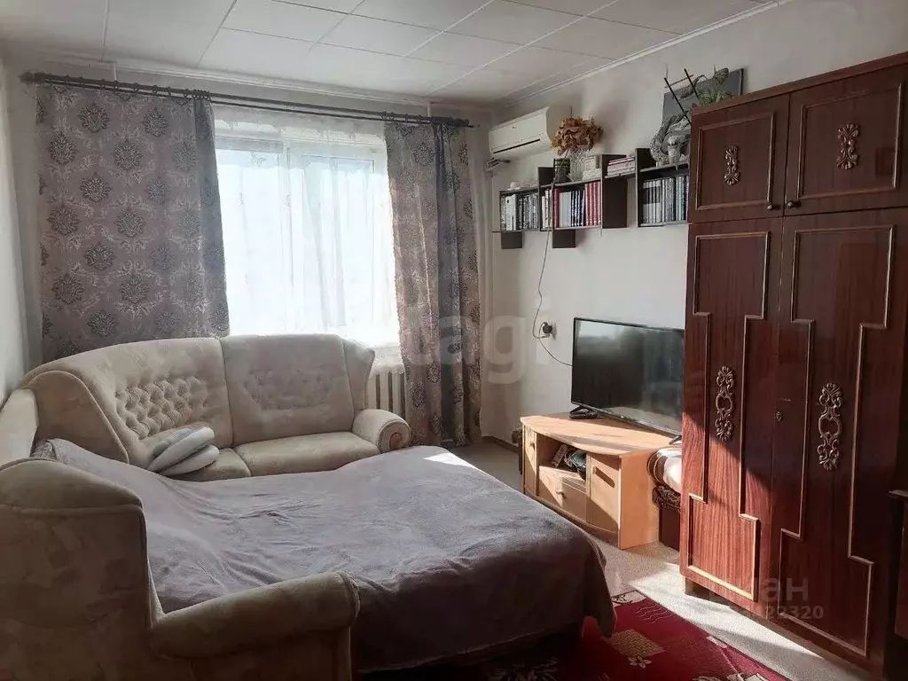 2-к кв. Крым, Симферополь ул. Балаклавская (52.4 м) - Фото 1