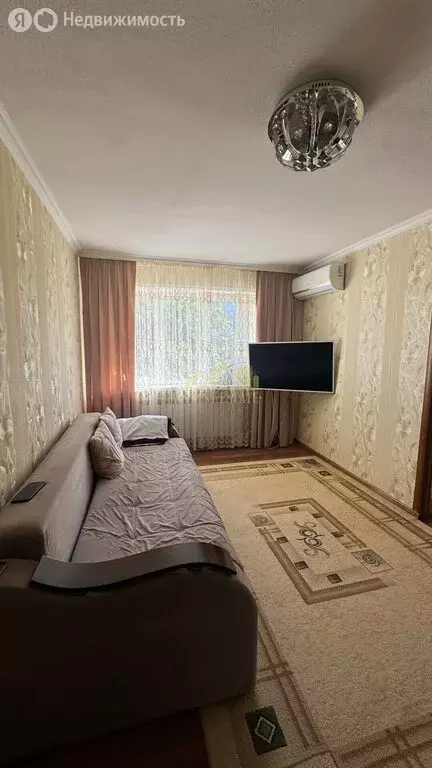 2-комнатная квартира: Беслан, улица Маркова, 14 (40 м) - Фото 1