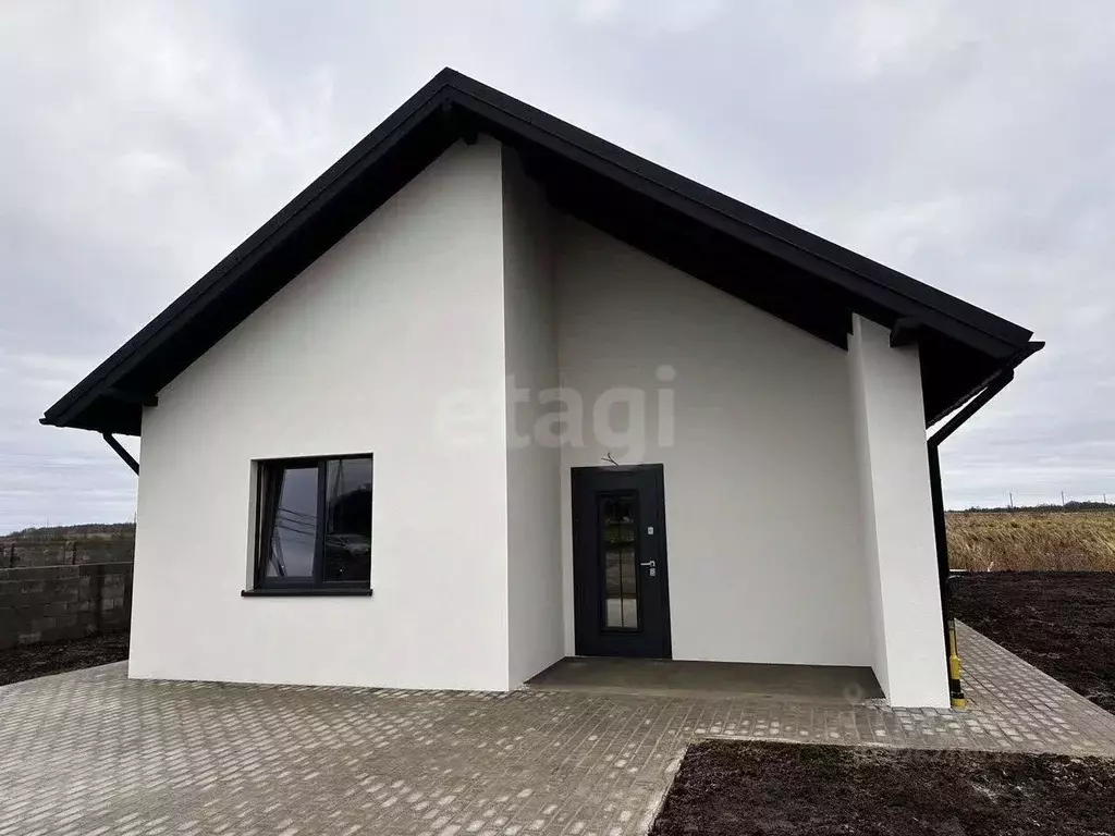 Дом в Калининградская область, Гурьевский муниципальный округ, пос. ... - Фото 1