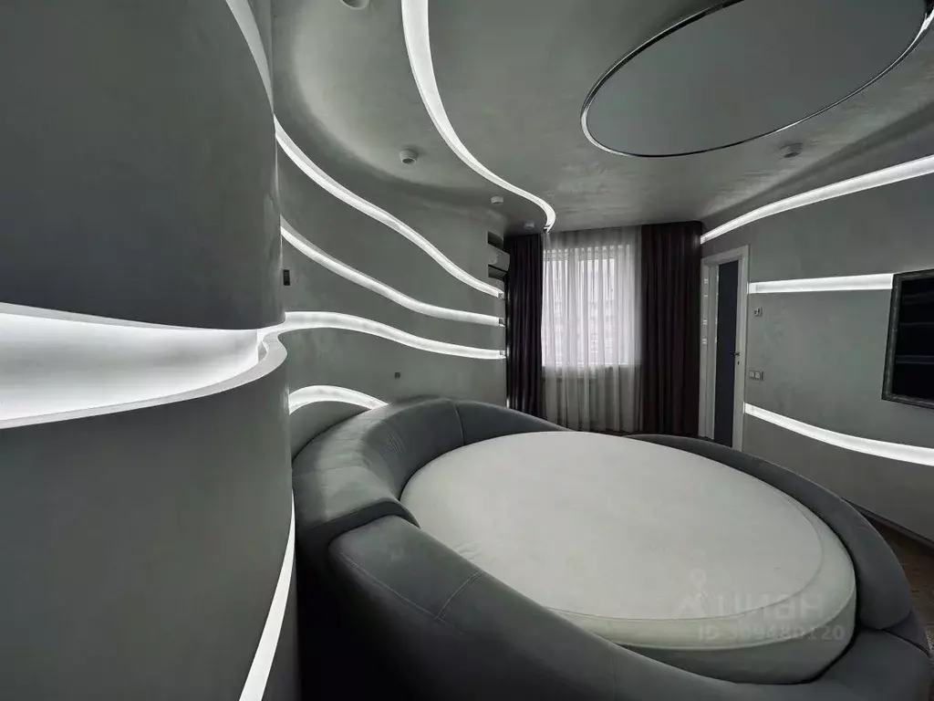 3-к кв. Ханты-Мансийский АО, Нижневартовск ул. Ленина, 46 (148.1 м) - Фото 1