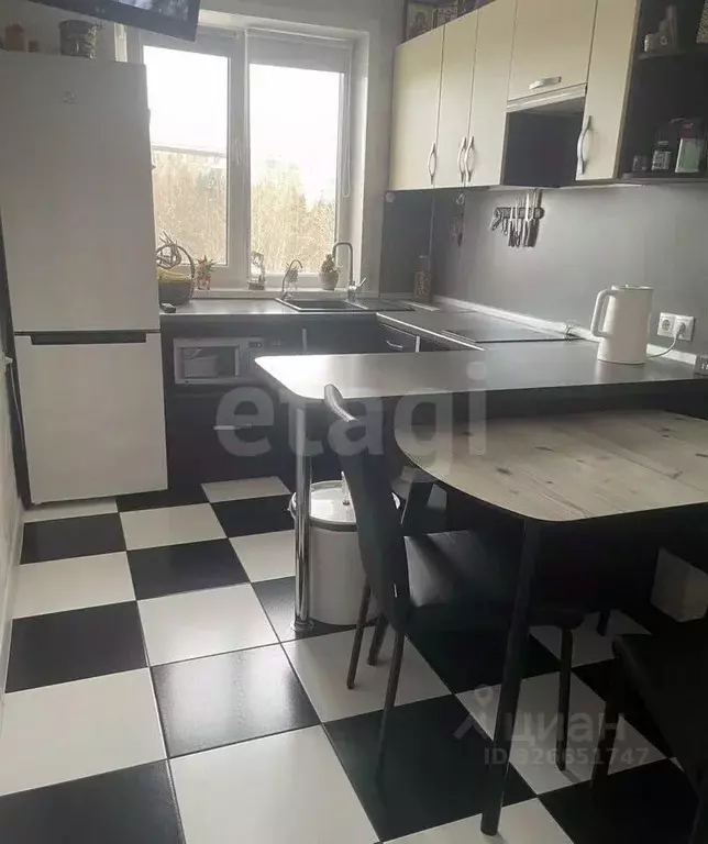 2-к кв. Алтайский край, Барнаул ул. Малахова, 73 (45.0 м) - Фото 1