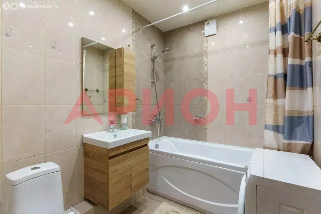 Квартира-студия: Тюмень, улица Ю.-Р.Г. Эрвье, 32к1 (30.6 м) - Фото 0
