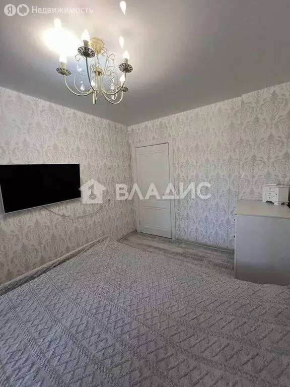 3-комнатная квартира: Калининград, улица Куйбышева, 171 (60.1 м) - Фото 1
