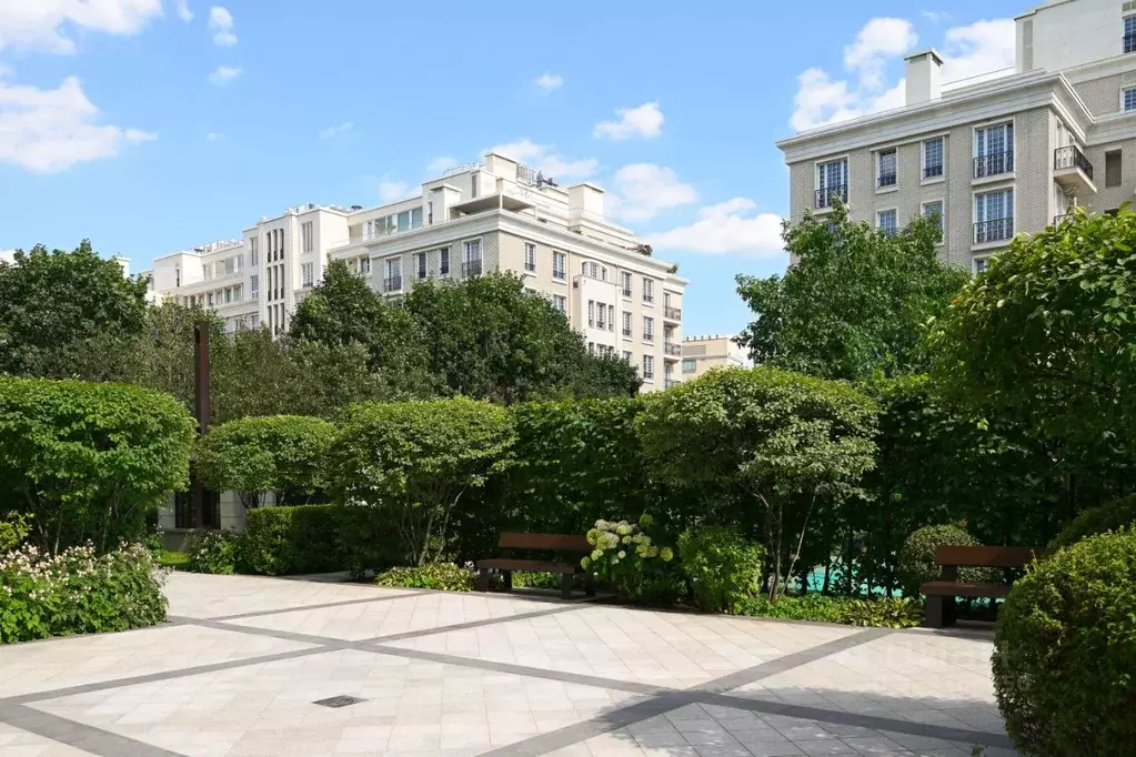 4-к кв. Москва ул. Ефремова, 19к2 (190.0 м) - Фото 1