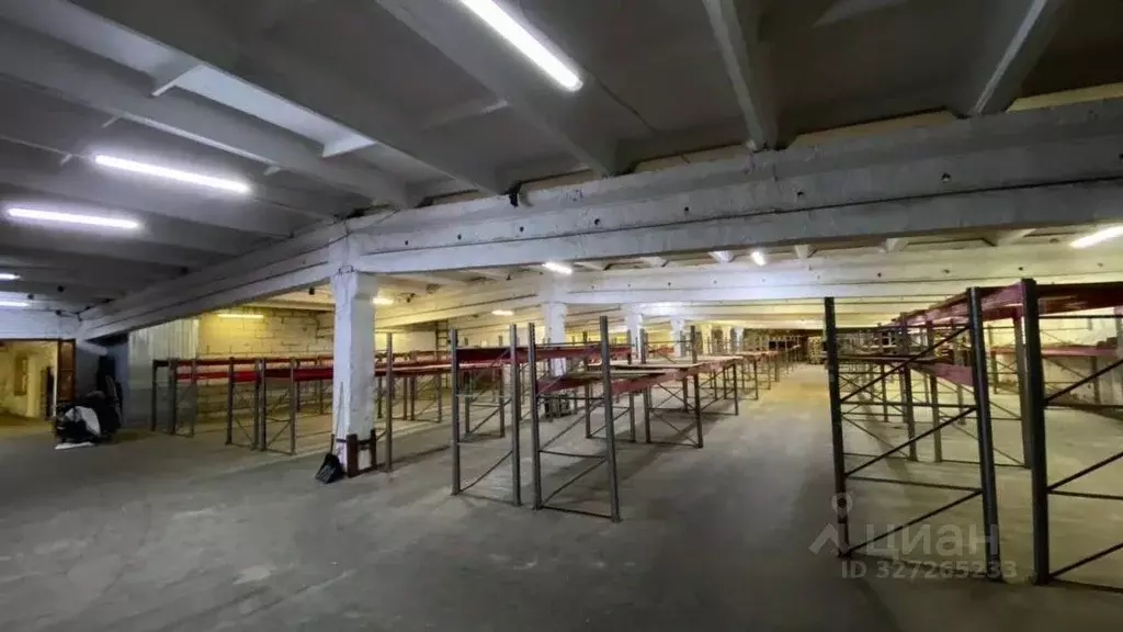 Склад в Новгородская область, Великий Новгород просп. Александра ... - Фото 1