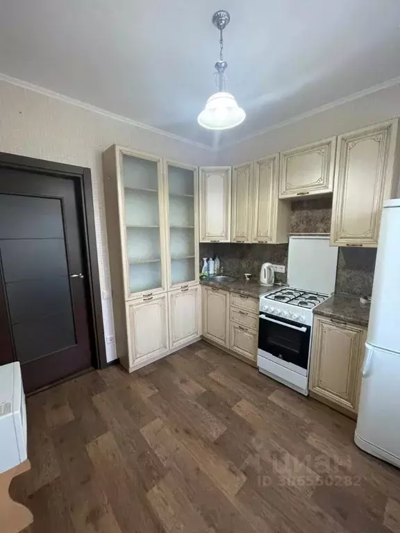 2-к кв. Омская область, Омск ул. Крупской, 7/1 (50.0 м) - Фото 2