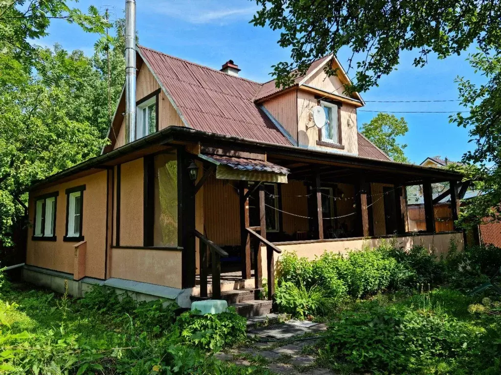 Дом в Ленинградская область, Гатчинский район, Вырица городской ... - Фото 0