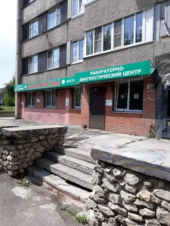 Помещение свободного назначения в Самарская область, Тольятти ул. 40 ... - Фото 0