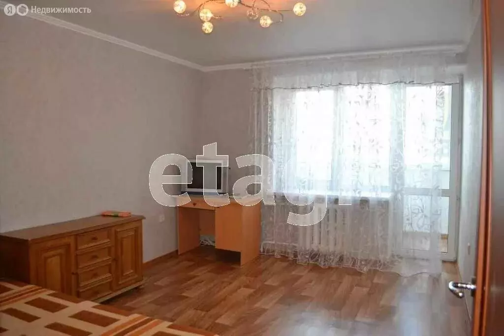 1-комнатная квартира: Тюмень, улица Станислава Карнацевича, 12 (35 м) - Фото 2