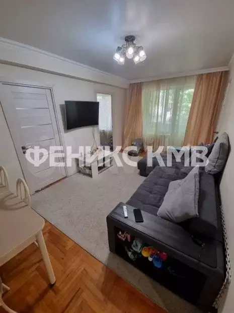 4-к. квартира, 60 м, 2/5 эт. - Фото 0