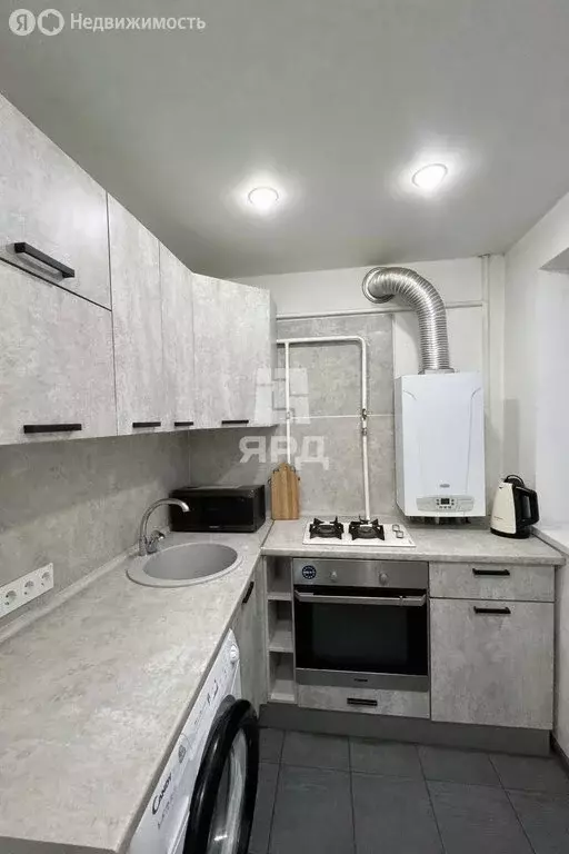 3-комнатная квартира: Таганрог, Инструментальная улица, 19-2 (58 м) - Фото 1