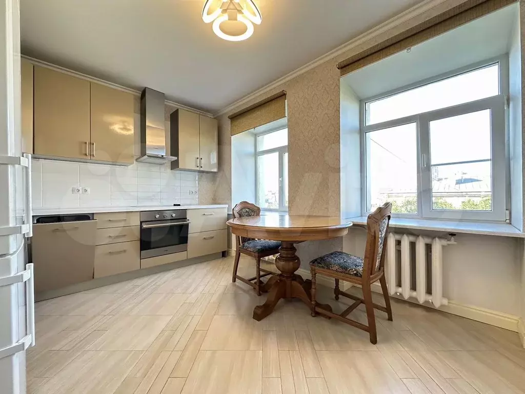 1-к. квартира, 62 м, 5/5 эт. - Фото 1