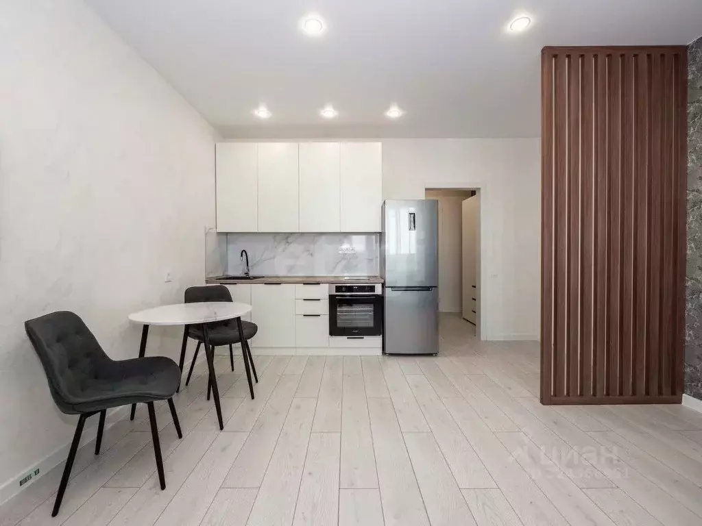 Студия Новосибирская область, Новосибирск 2-я Воинская ул., 53 (27.5 ... - Фото 1