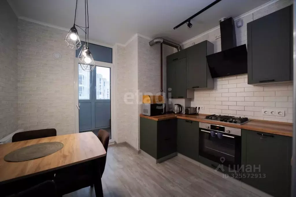 2-к кв. Калининградская область, Калининград бул. Любови Шевцовой, 51 ... - Фото 1