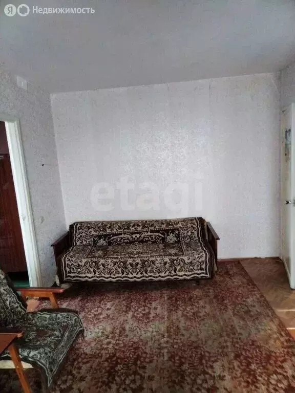 3-комнатная квартира: Омск, улица Добровольского, 9 (49.9 м) - Фото 2