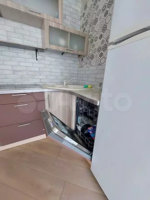 Квартира-студия, 28 м, 1/3 эт. - Фото 1