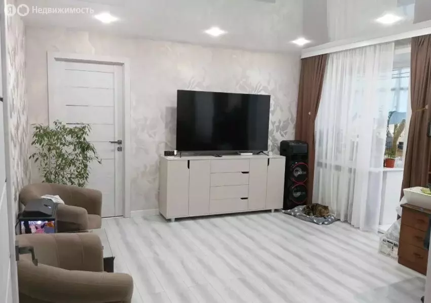 2-комнатная квартира: Курган, Половинская улица, 6 (43.4 м) - Фото 1