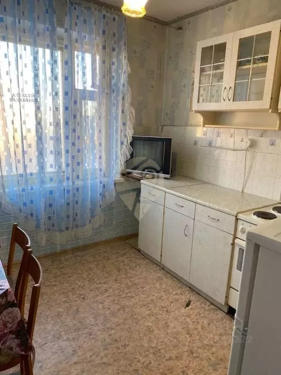 2-к кв. Белгородская область, Старый Оскол Жукова мкр, 49 (52.0 м) - Фото 1