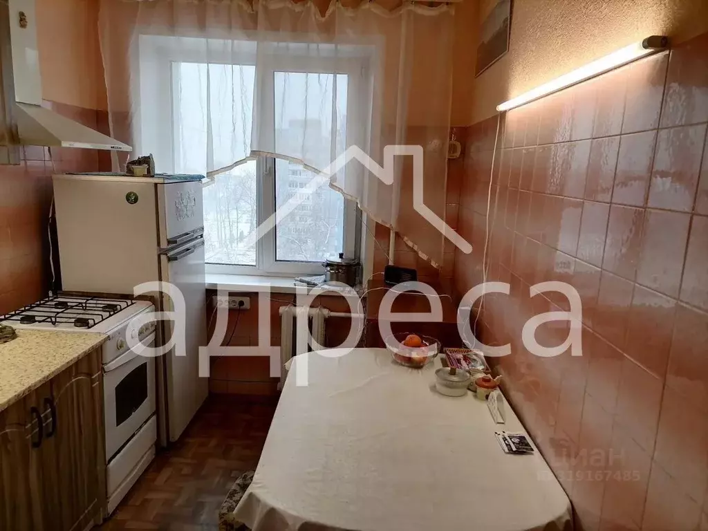 3-к кв. Самарская область, Самара просп. Кирова, 230 (51.7 м) - Фото 0