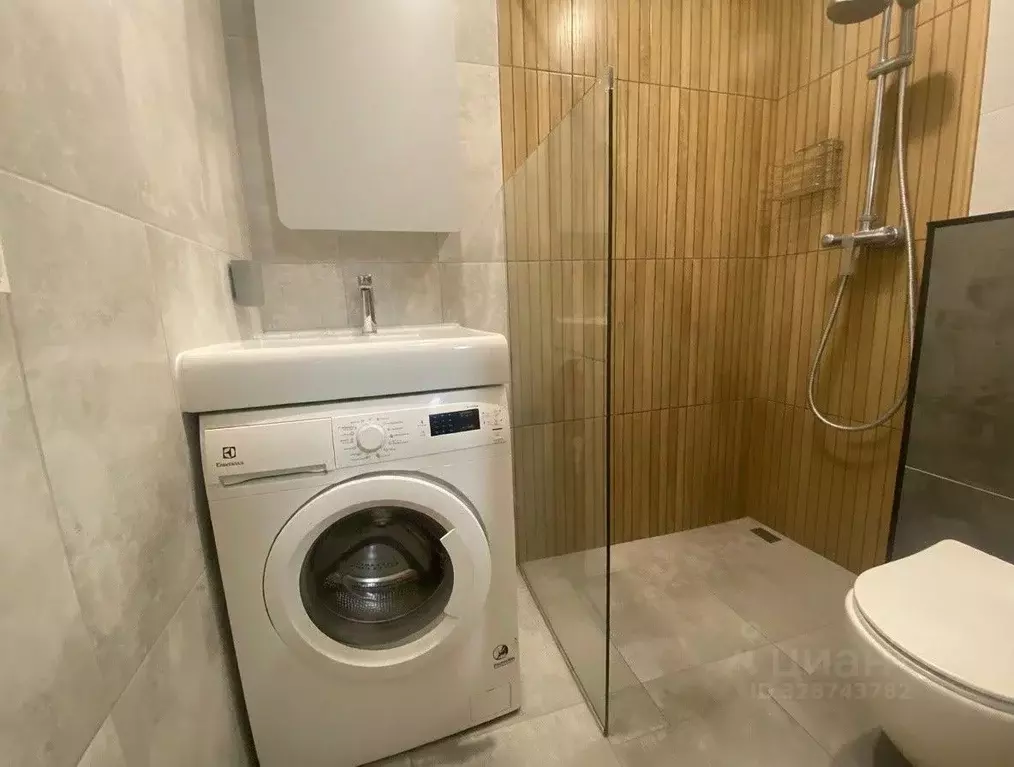 Студия Свердловская область, Верхняя Пышма ул. Калинина, 33 (15.0 м) - Фото 2