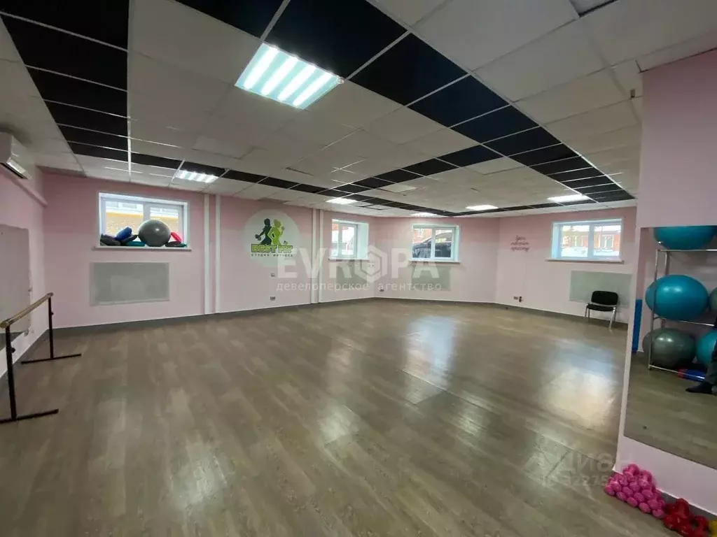 Помещение свободного назначения в Ульяновская область, Ульяновск ул. ... - Фото 2