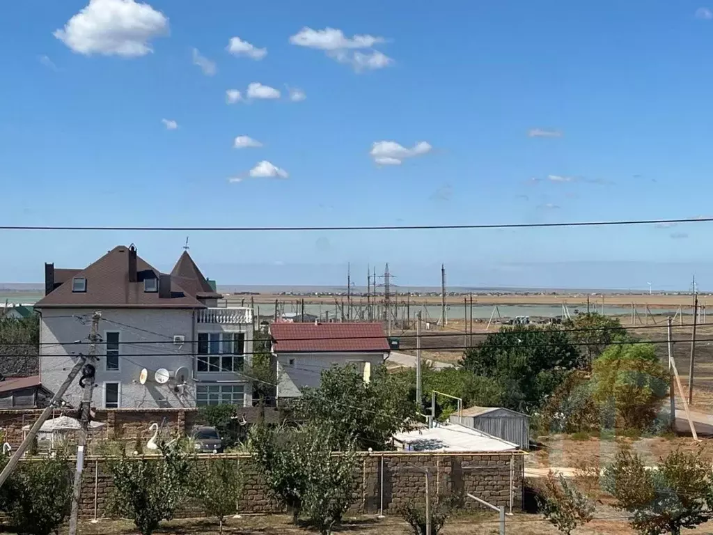 Студия Крым, Сакский район, с. Штормовое ул. 60 лет Октября, 20 (34.6 ... - Фото 1