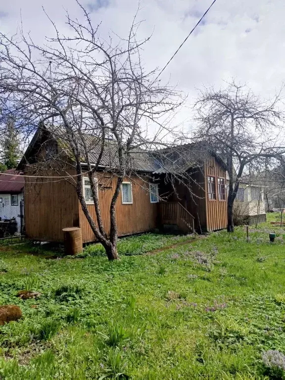 Дом в Ленинградская область, Гатчинский район, Кобрино садоводческий ... - Фото 0