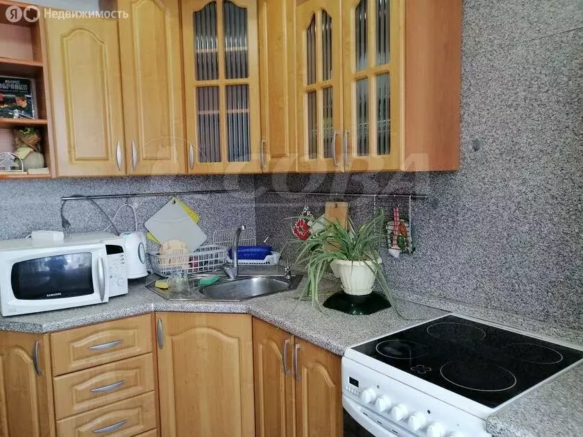 2-комнатная квартира: Тобольск, 9-й микрорайон, 3Б (52 м) - Фото 2