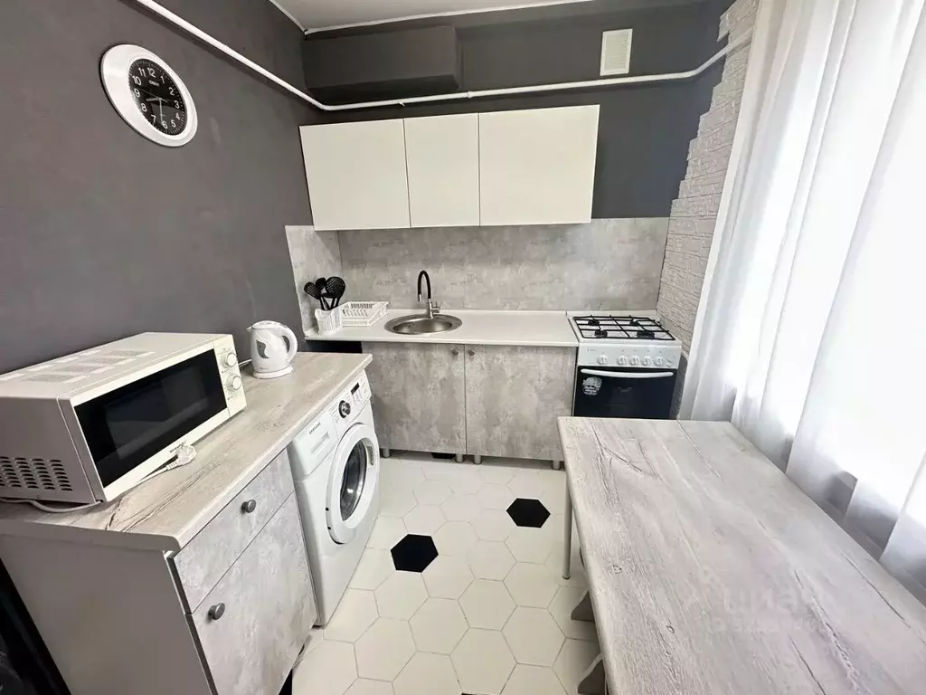 1-к кв. Саратовская область, Энгельс Полтавская ул., 33 (30.0 м) - Фото 1