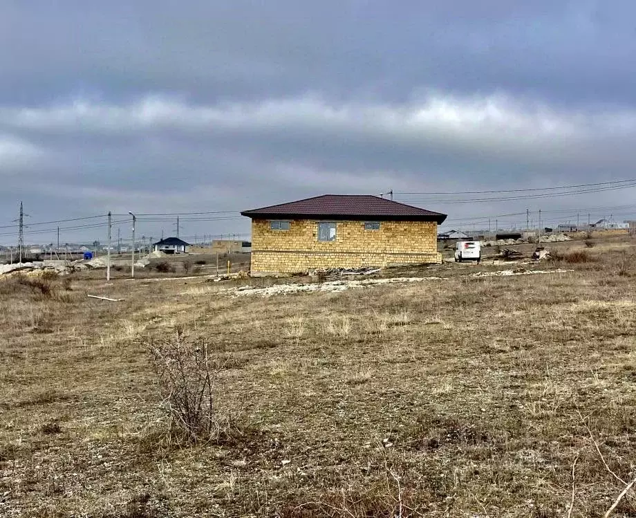 Участок в Крым, Симферопольский район, Чистенское с/пос, с. Левадки, ... - Фото 2