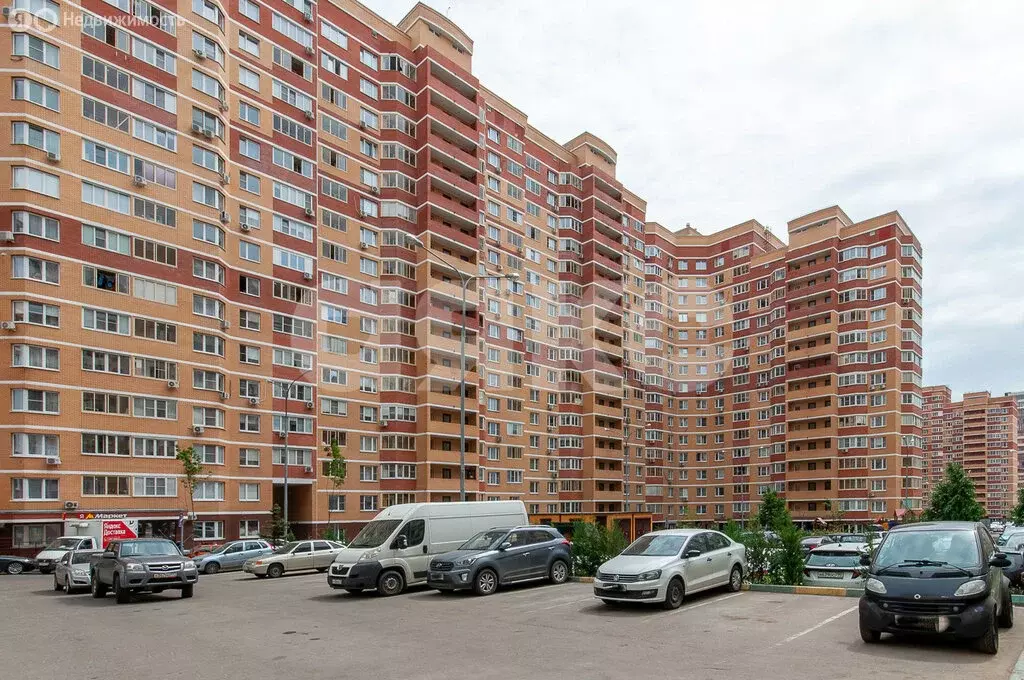 2-комнатная квартира: Видное, бульвар Зелёные Аллеи, 12 (65 м) - Фото 1