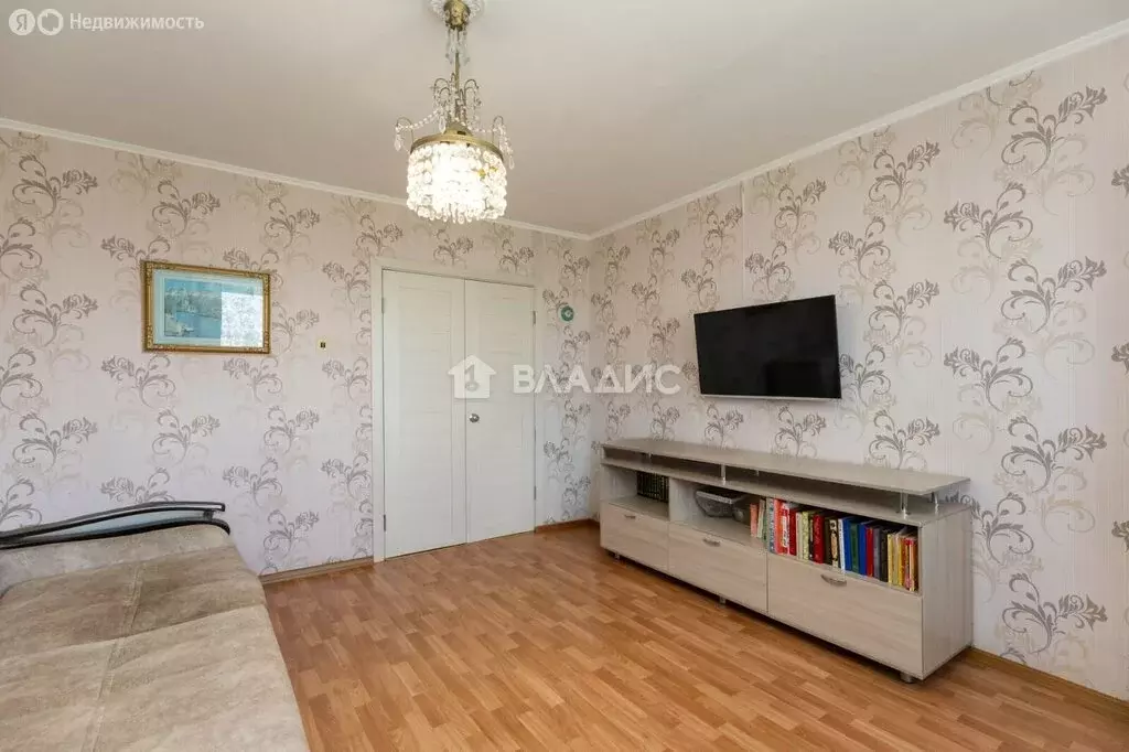 3-комнатная квартира: Благовещенск, Игнатьевское шоссе, 13 (61.7 м) - Фото 1