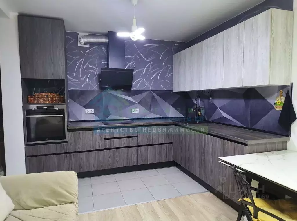 3-к кв. Краснодарский край, Новороссийск ул. Григорьева, 12 (88.0 м) - Фото 1