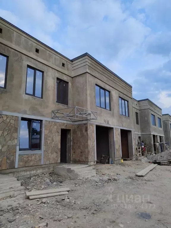Таунхаус в Кабардино-Балкария, Чегемский район, с. Шалушка ул. Ленина, ... - Фото 0
