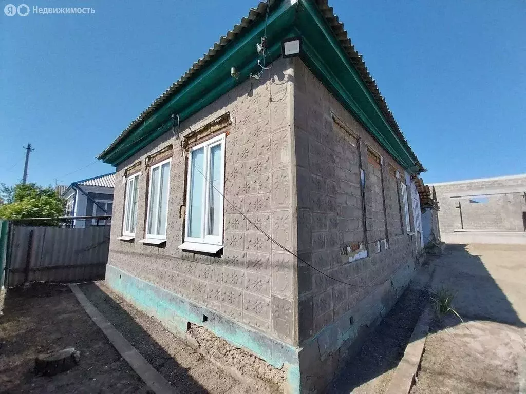 Дом в Курганинск, улица Гоголя, 159 (70 м) - Фото 1