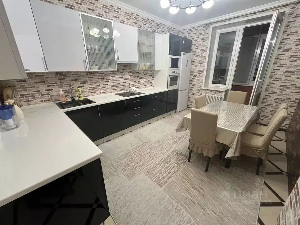 2-к кв. Московская область, Реутов ул. Реутовских ополченцев, 6 (87.0 ... - Фото 1