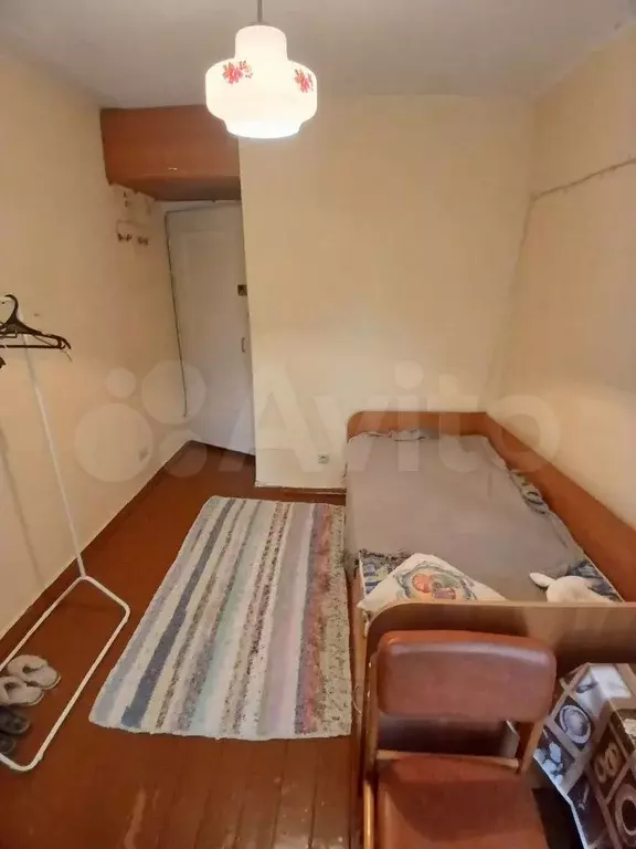 Комната 12 м в 4-к., 2/5 эт. - Фото 0