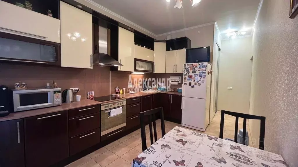 2-к кв. Ленинградская область, Выборг ул. Травяная, 13 (74.8 м) - Фото 1