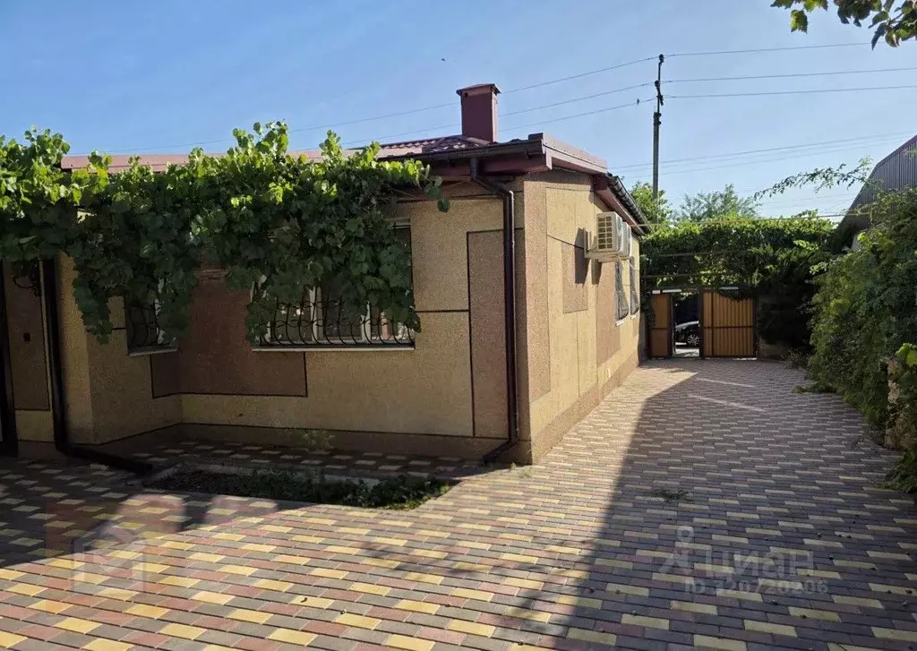 Дом в Крым, Симферополь ул. Джанкойская, 3 (250 м) - Фото 0