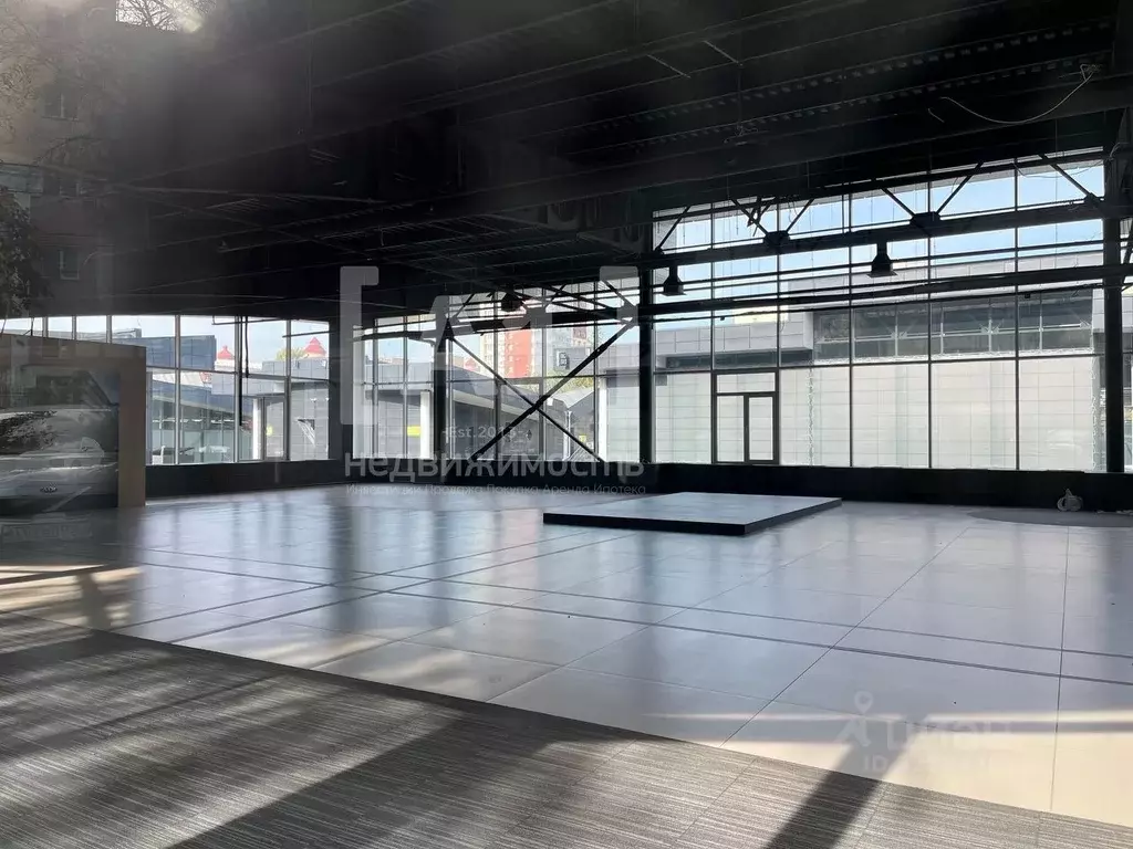 Помещение свободного назначения в Челябинская область, Челябинск ул. ... - Фото 2