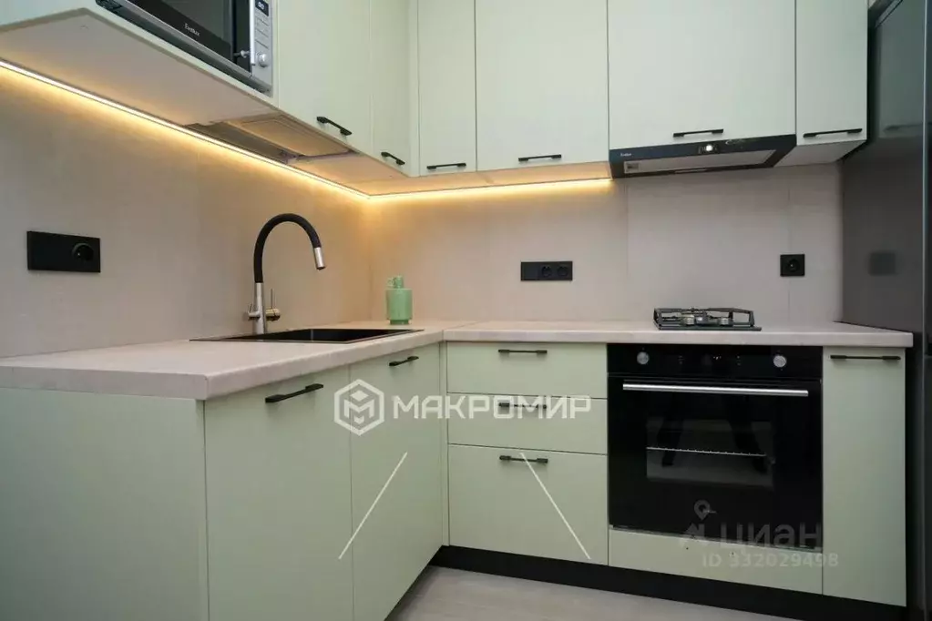 2-к кв. Татарстан, Казань ул. Батыршина, 37 (52.9 м) - Фото 1