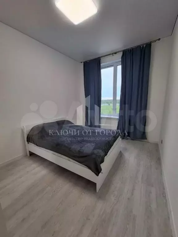 1-к. квартира, 42,3 м, 5/5 эт. - Фото 0
