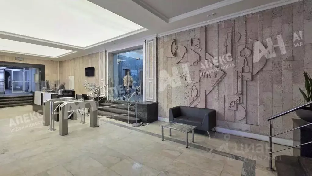 Помещение свободного назначения в Москва просп. Мира, 106 (18 м) - Фото 1