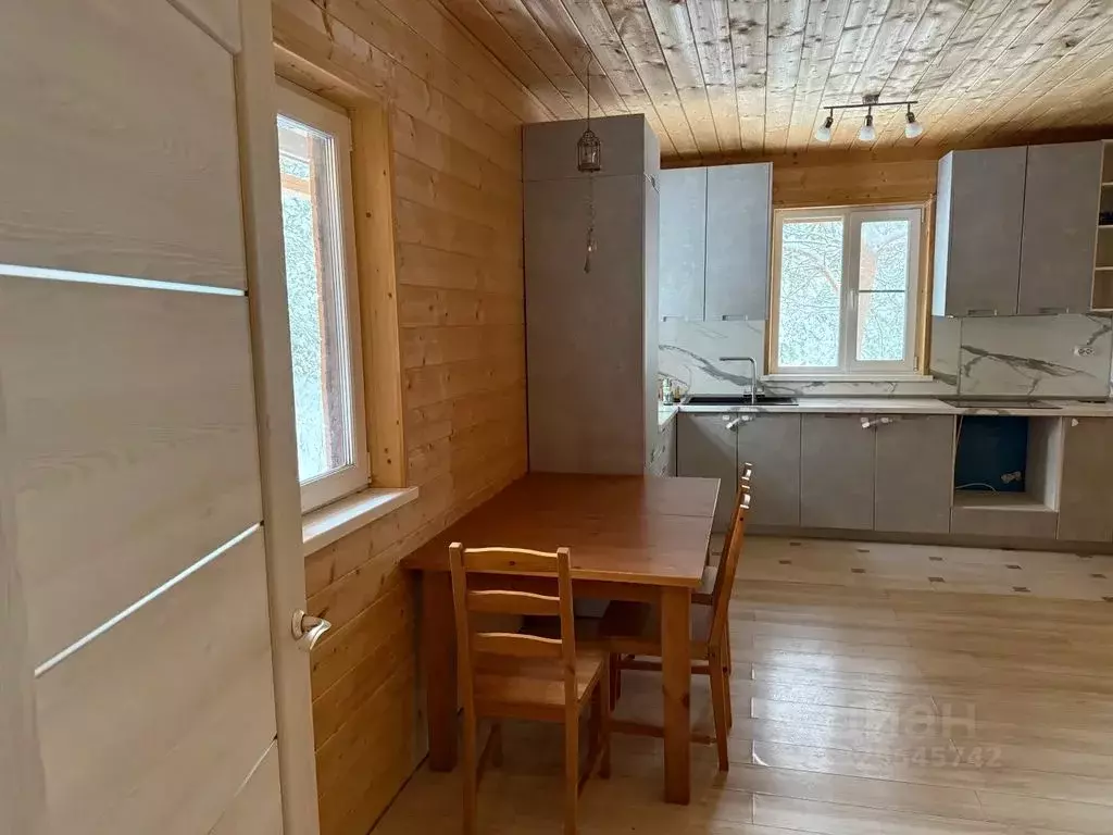 Дом в Тверская область, Калязинский муниципальный округ, д. Устье ул. ... - Фото 2