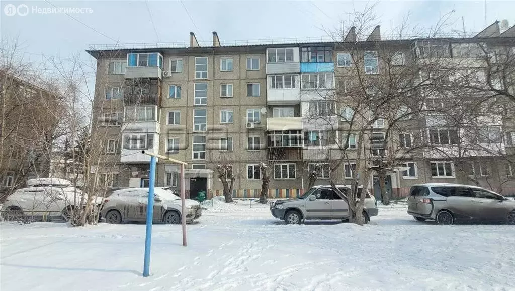 3-комнатная квартира: Красноярск, Волгоградская улица, 7А (60 м) - Фото 0