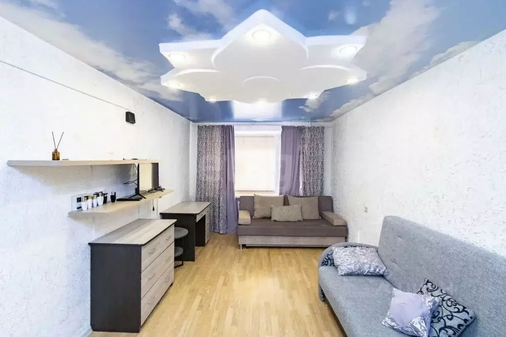 2-к кв. Тюменская область, Тюмень ул. Щорса, 8 (44.7 м) - Фото 1