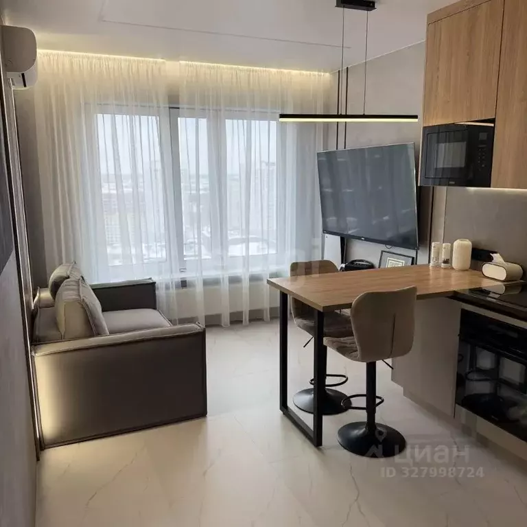 2-к кв. Тюменская область, Тюмень ул. Разведчика Кузнецова, 7 (62.0 м) - Фото 1