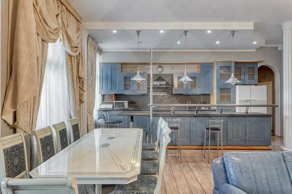 5-к кв. Москва ул. Знаменка, 15 (170.0 м) - Фото 1