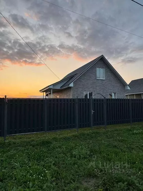 Дом в Оренбургская область, Бузулук ул. Победы (89 м) - Фото 1